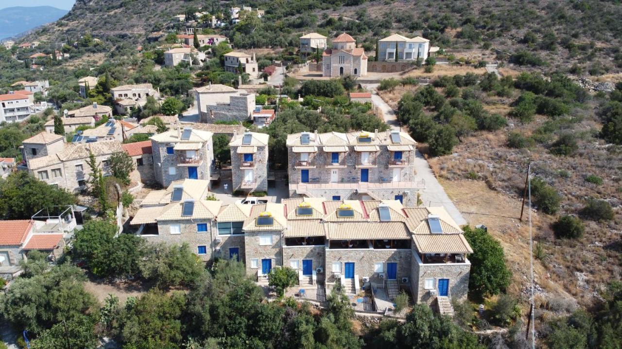 Stoupa Lefktro 12 Apartment Bagian luar foto